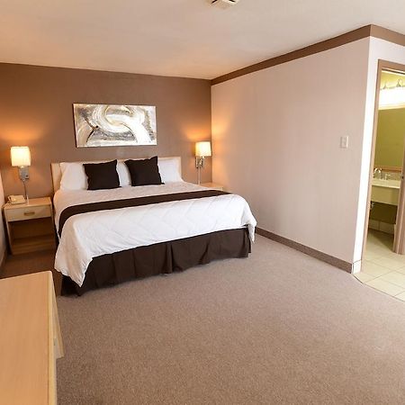 Burlington Inn Ngoại thất bức ảnh