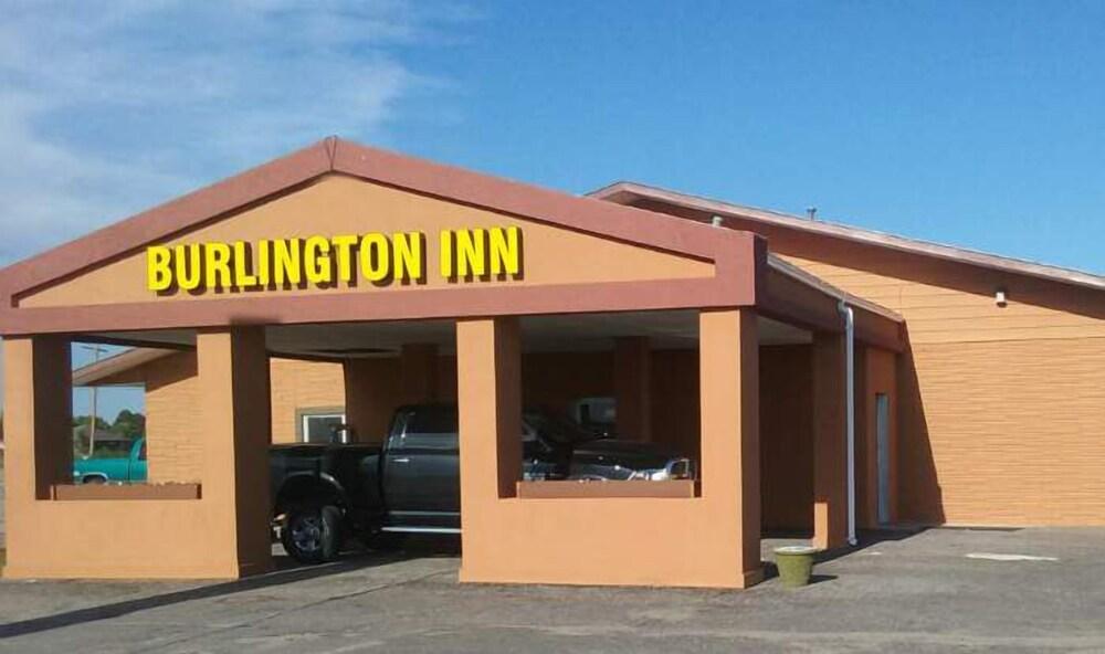 Burlington Inn Ngoại thất bức ảnh