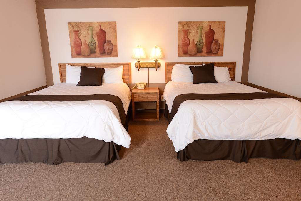 Burlington Inn Ngoại thất bức ảnh